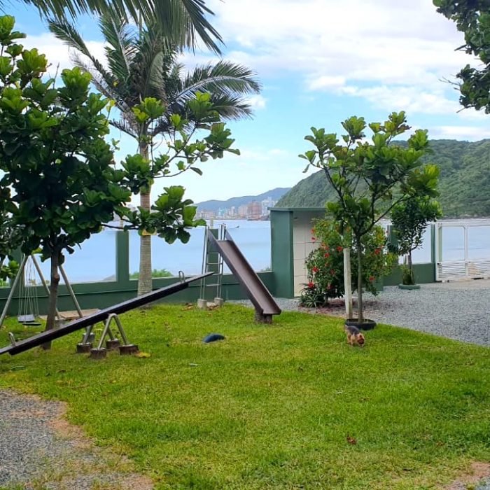 Parquinho Ducha de Praia